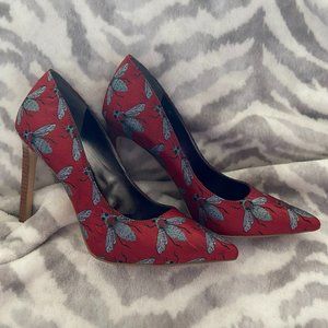 Nine West satin bee print pump sz 8